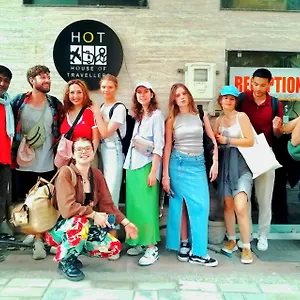 Хостел Hot - House Of Travellers Taj View, Агра
